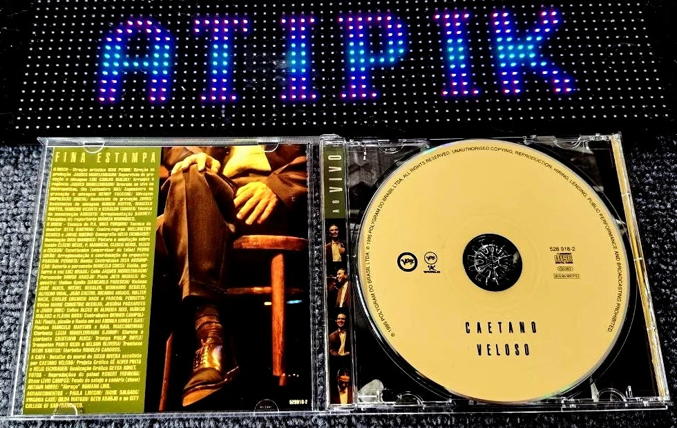 📀Caetano Veloso - Fina Estampa Ao Vivo - CD Brasil Rare PolyGram 🌹 – photo 3